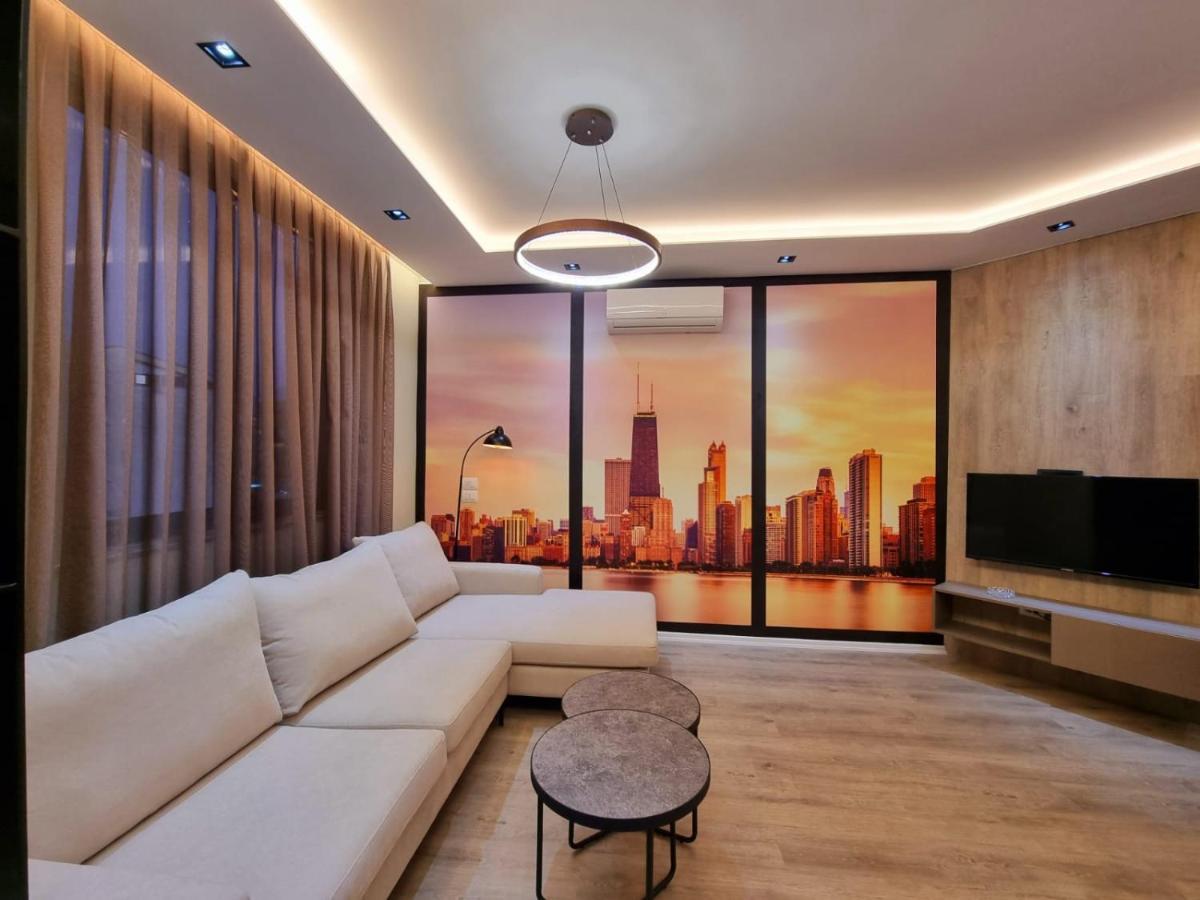 Newly Renovated Apartment Тирана Екстер'єр фото