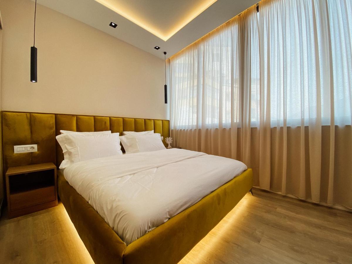 Newly Renovated Apartment Тирана Екстер'єр фото